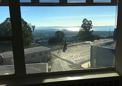 Glare from south facing window of the Lighting and Plug Loads Testbed